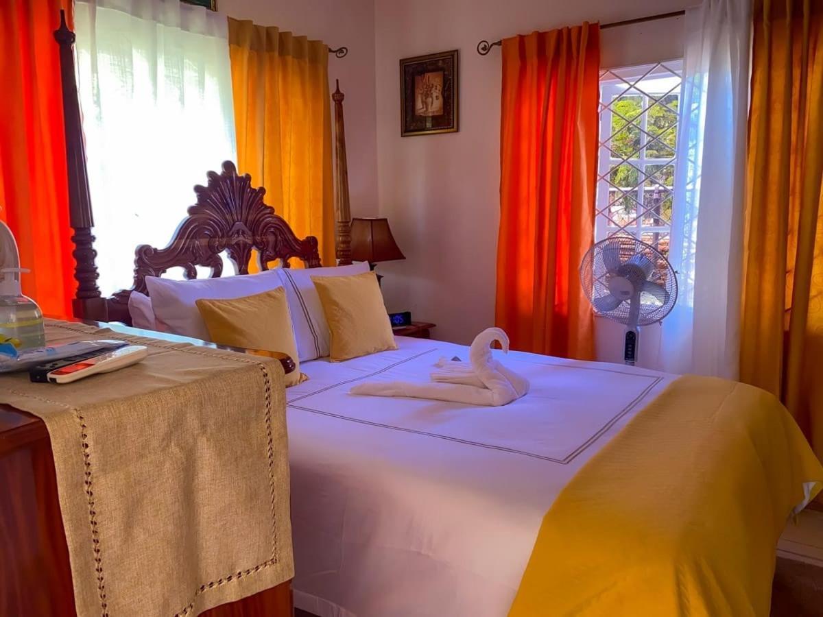 Windbreak Villa Buff Bay 외부 사진